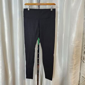 Lululemon Wunder Under Legging Low Rise Black Womens 8 Athletic Pants.